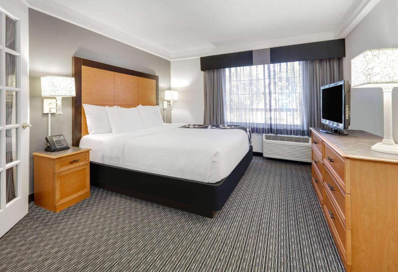 La Quinta By Wyndham Dallas - Addison Galleria מראה חיצוני תמונה