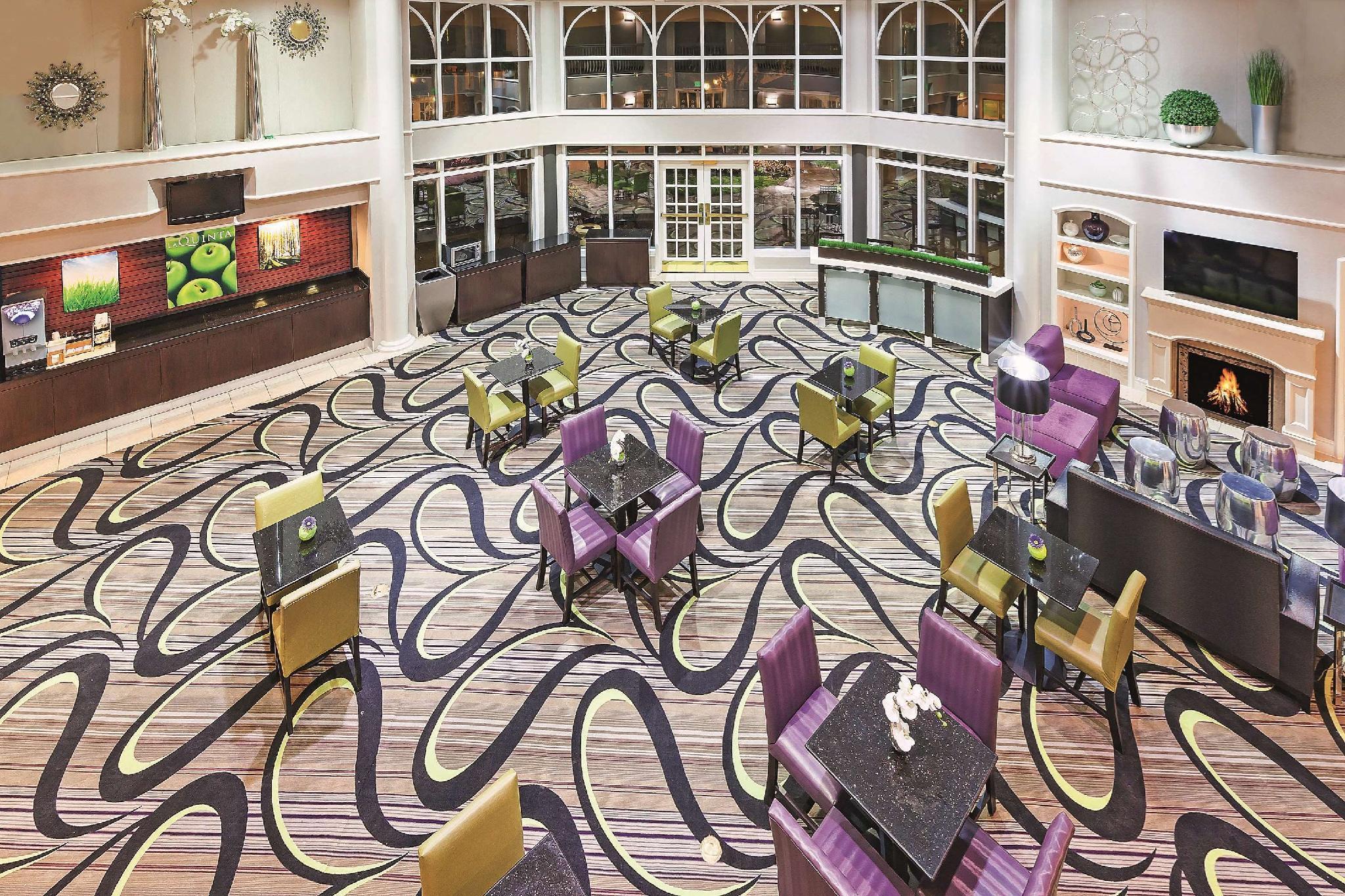 La Quinta By Wyndham Dallas - Addison Galleria מראה חיצוני תמונה
