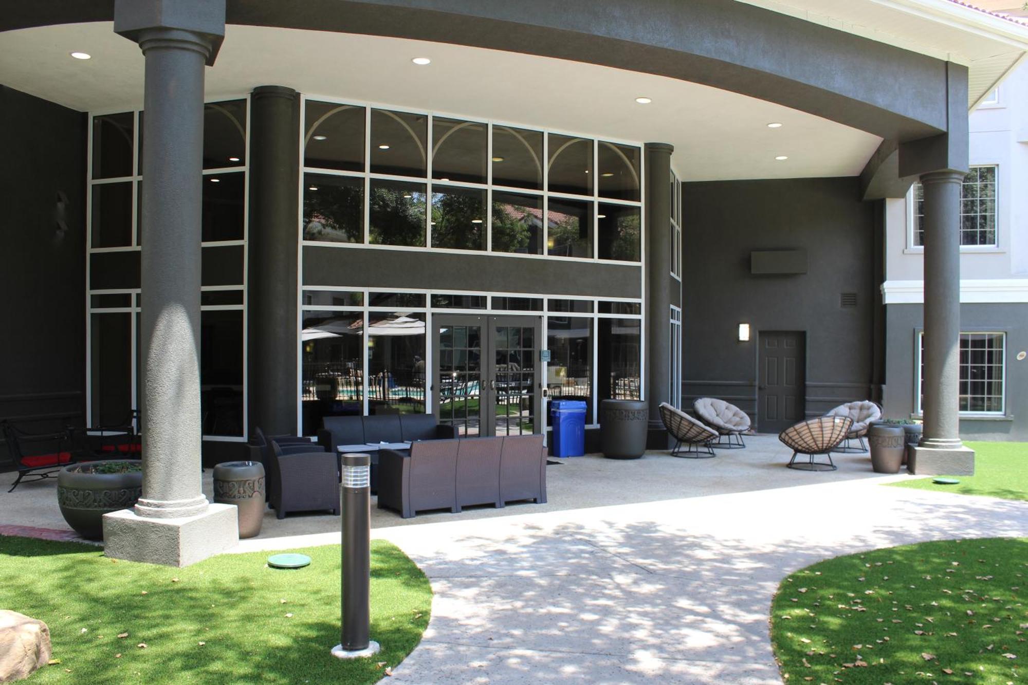 La Quinta By Wyndham Dallas - Addison Galleria מראה חיצוני תמונה