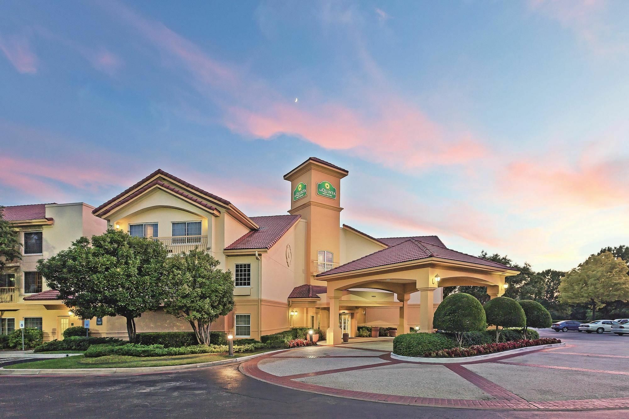 La Quinta By Wyndham Dallas - Addison Galleria מראה חיצוני תמונה